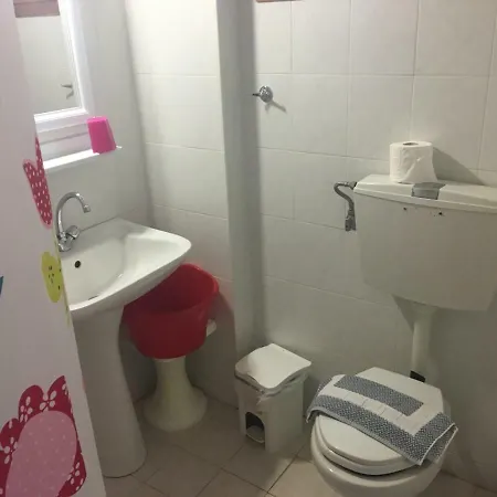 Aparthotel Litsa Efi