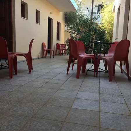 Litsa Efi Aparthotel 2*